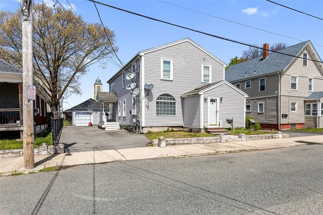 18 Hanover Avenue, Pawtucket, RI 02861 - #1