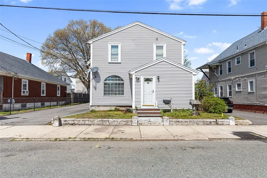 18 Hanover Avenue, Pawtucket, RI 02861 - #2