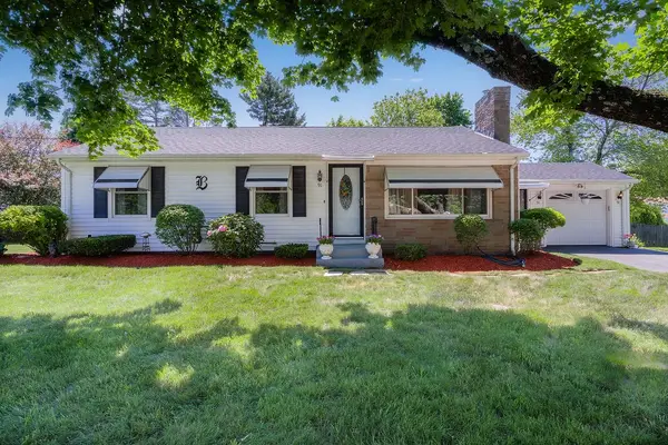91 Priscilla Road, Woonsocket, RI 02895