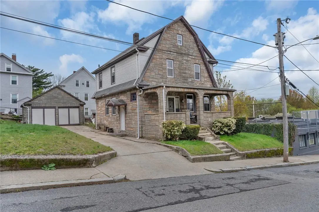 11 Grand View Street, Providence, RI 02906 - #1