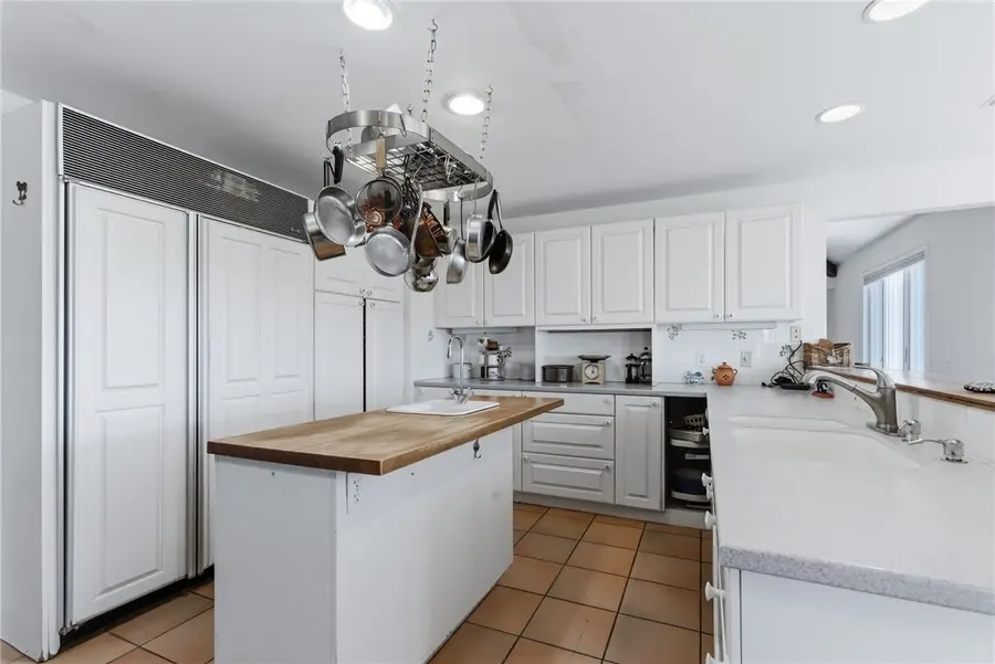 1627 Old Mill Road, Block Island, RI 02807 - #3