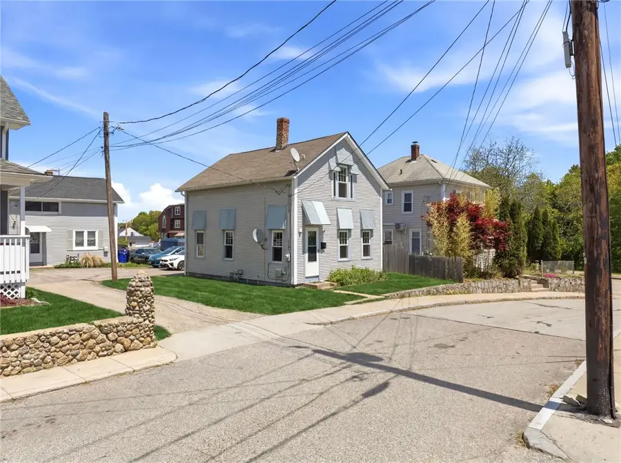 12 Grove Street, West Warwick, RI 02893 - #3