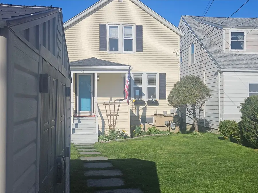 45 Cedar Avenue, Portsmouth, RI 02871 - #2