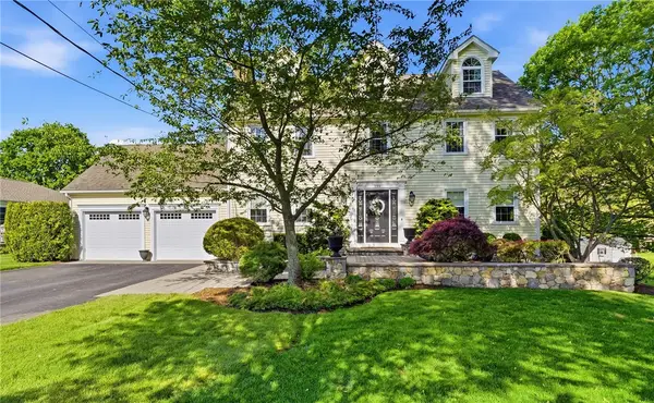 239 Abbott Run Valley Road, Cumberland, RI 02864