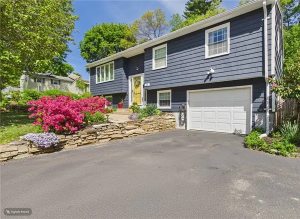 12 Elmonte Drive, Coventry, RI 02816