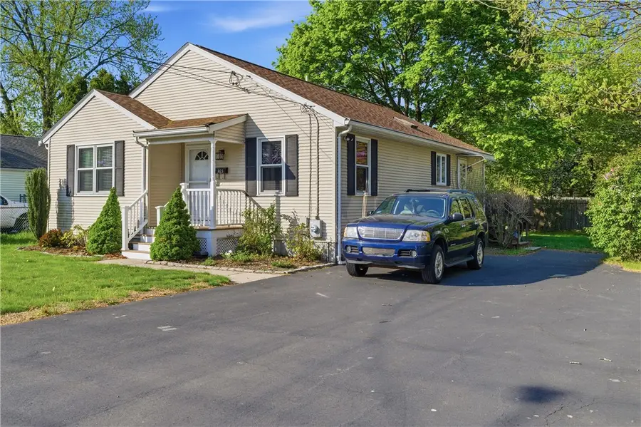 365 Maple Street, Warwick, RI 02888 - #2