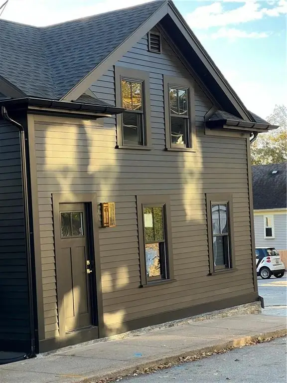 42 Marlborough Street, East Greenwich, RI 02818 - #3