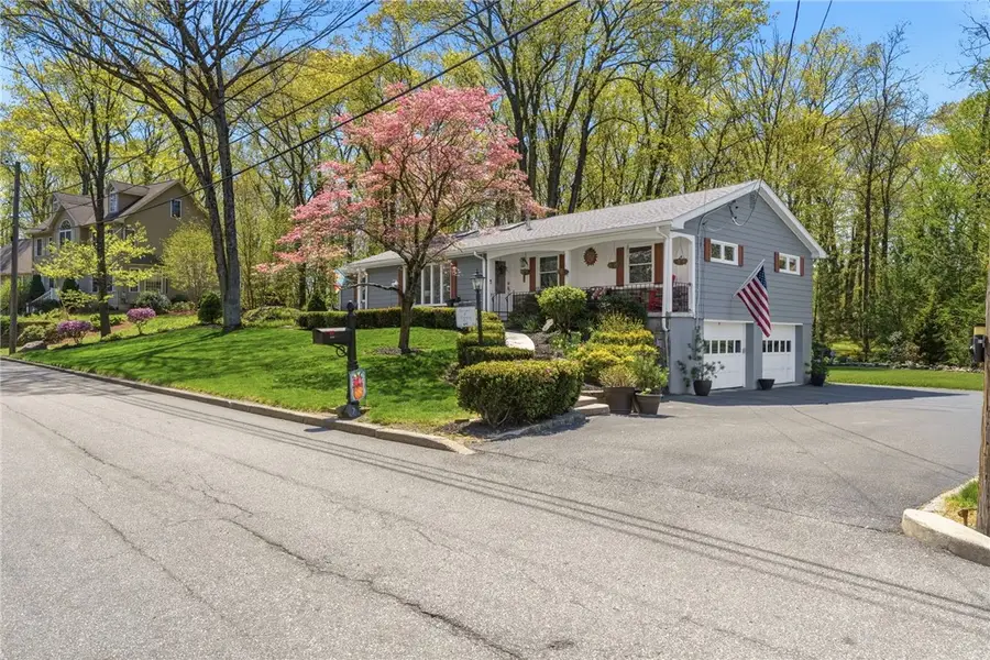 7 Meadowbrook Road, Lincoln, RI 02865 - #2