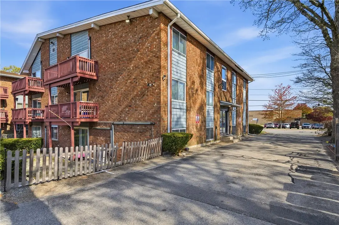 110 Pilgrim Parkway #11, Warwick, RI 02888 - #1