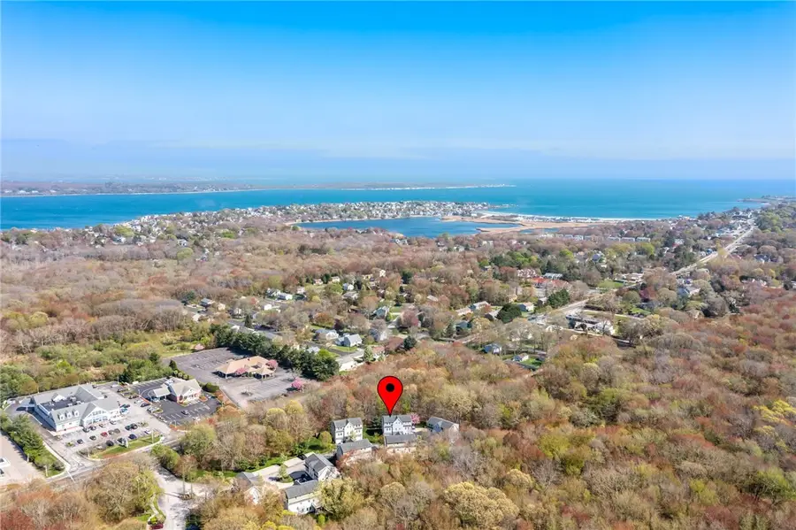 12 Park Avenue #3, Narragansett, RI 02882 - #3