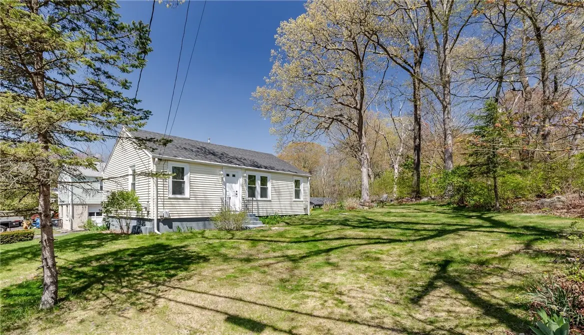 19 Leigh Road, Cumberland, RI 02864 - #1