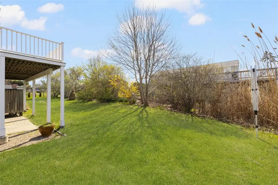 42 Spruce Avenue, Narragansett, RI 02882 - #3