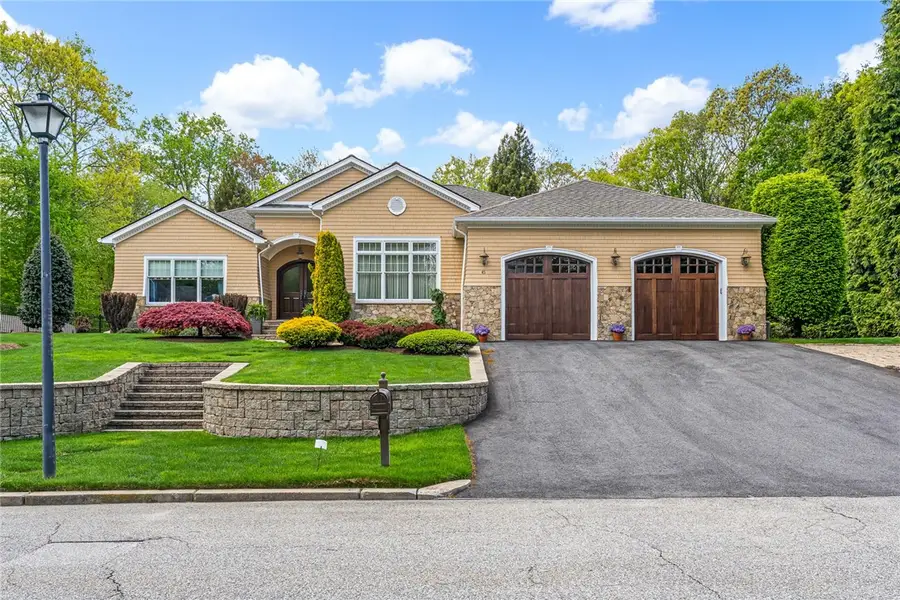 45 Briarbrooke Lane, Cranston, RI 02921 - #3