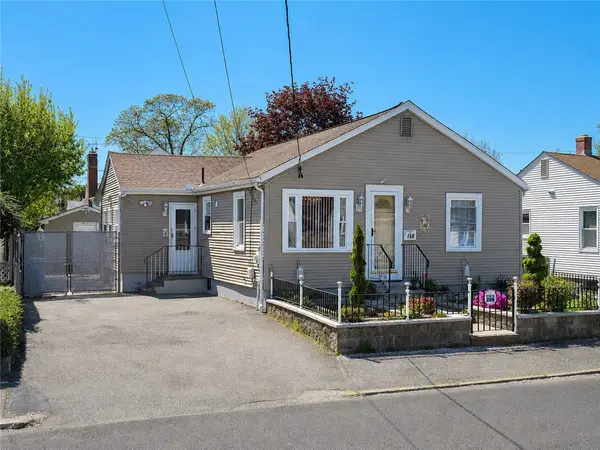 150 Woodbury Street, Pawtucket, RI 02861