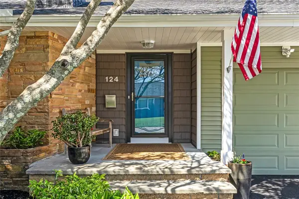 124 Paine Avenue, Cranston, RI 02910