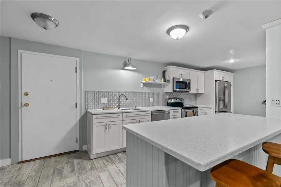 66 Girard Avenue #114, Newport, RI 02840 - #2