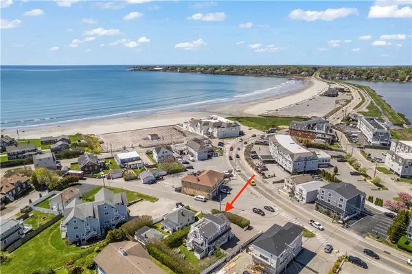 45 Crescent Road, Middletown, RI 02842