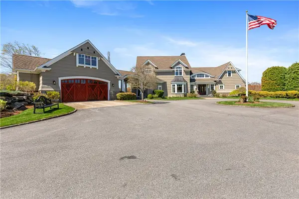 1 Gerald's Farm Drive, Exeter, RI 02822