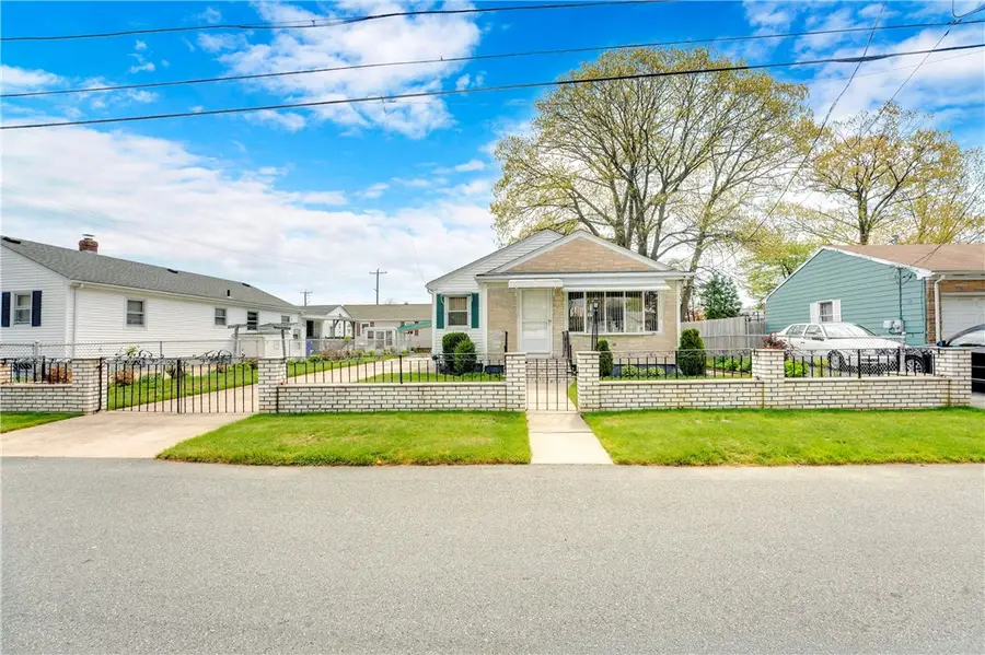 8 No Rose Street, East Providence, RI 02914 - #2