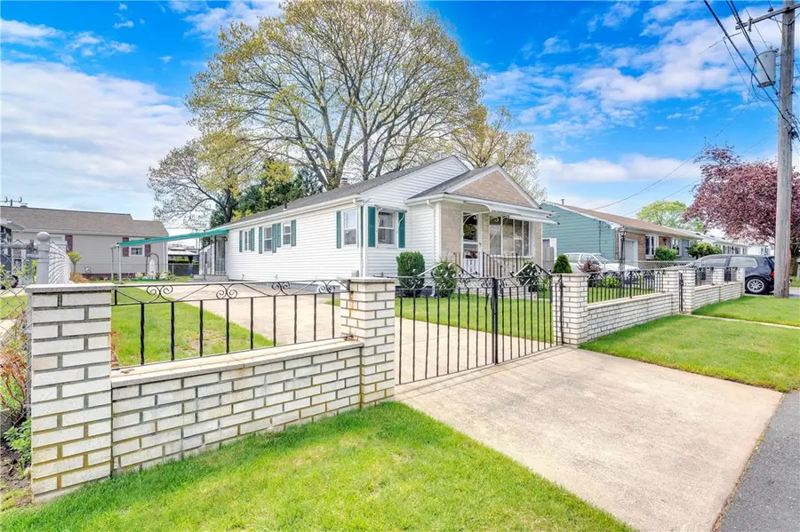 8 No Rose Street, East Providence, RI 02914 - #3