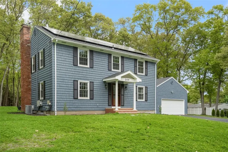 209 Vancouver Avenue, Warwick, RI 02886 - #2