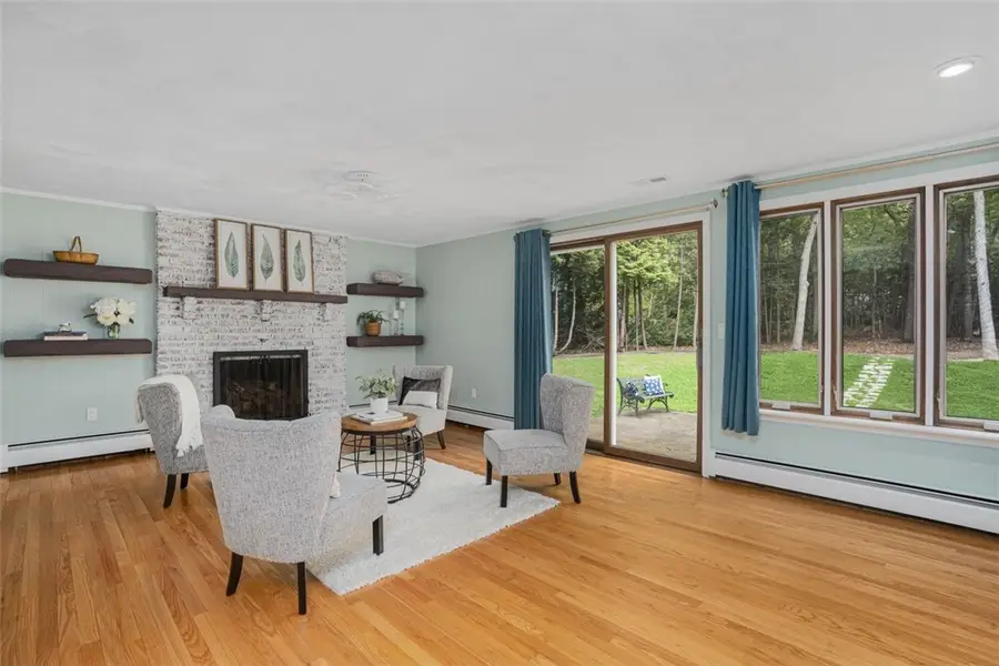 209 Vancouver Avenue, Warwick, RI 02886 - #3
