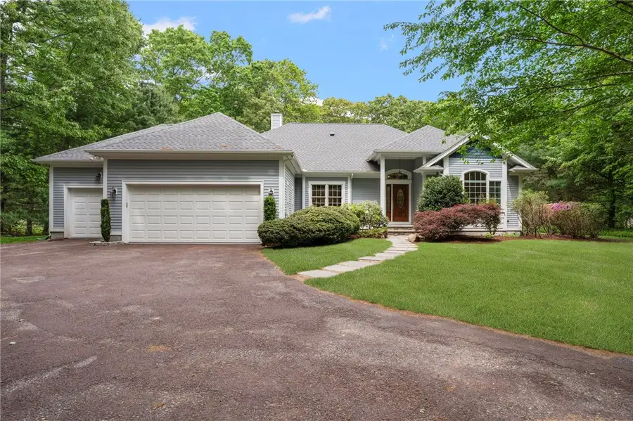 2197 Middle Road, East Greenwich, RI 02818 - #2