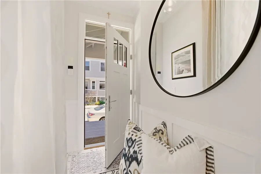 25 Rhode Island Avenue #2, Newport, RI 02840 - #3