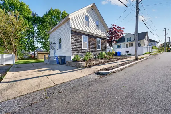 103 Burnside Avenue, East Providence, RI 02915