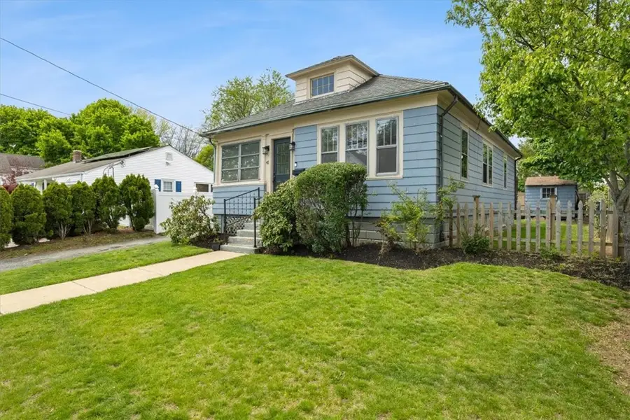 41 Ash Avenue, Cranston, RI 02910 - #3
