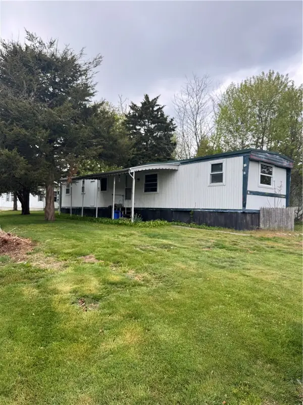 301 Bulgarmarsh Road, Tiverton, RI 02878