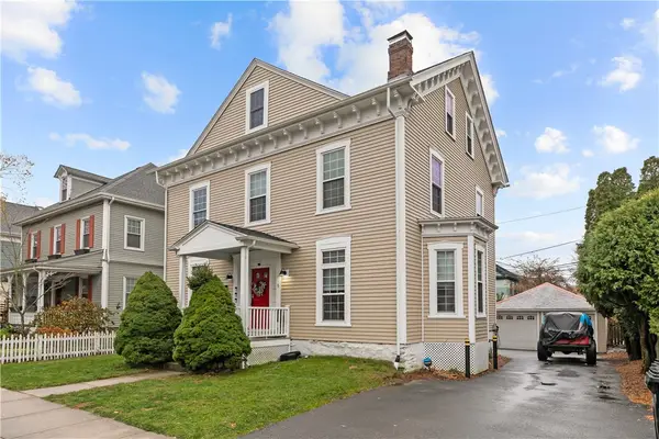 5 Elliot Place, Newport, RI 02840