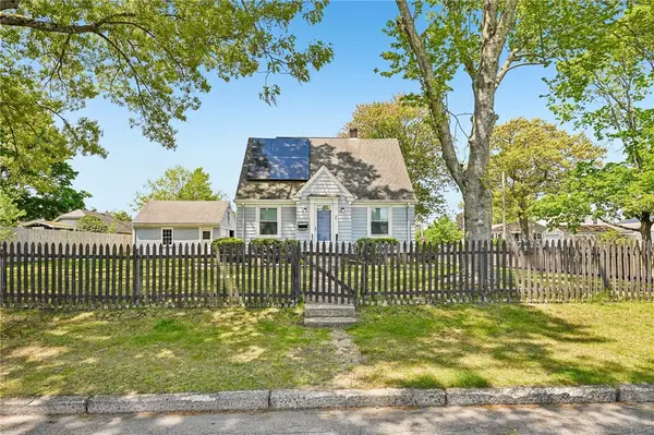 94 Ballston Avenue, Pawtucket, RI 02861