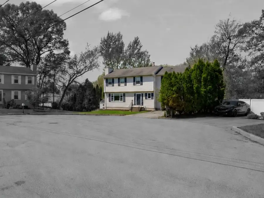 64 Long Court, Cranston, RI 02920 - #2