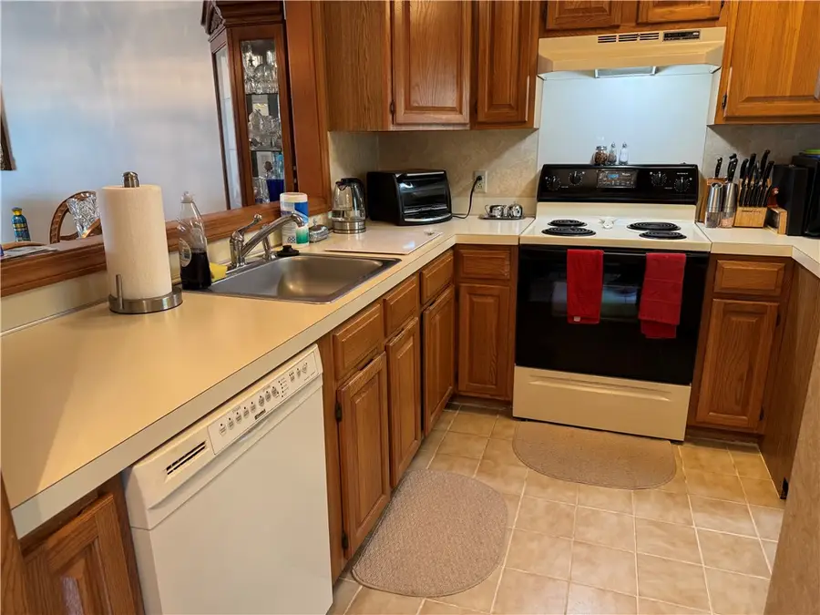 158 Scenery Lane, Johnston, RI 02919 - #3