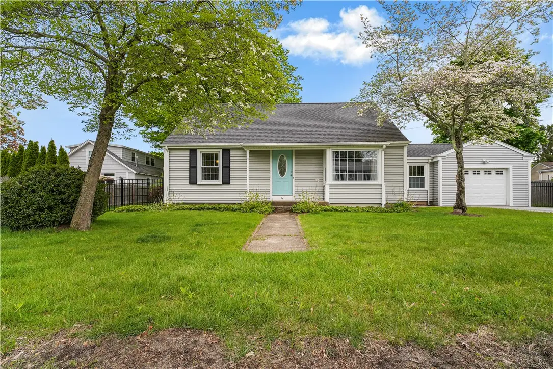 6 Cole Street, Smithfield, RI 02828 - #1