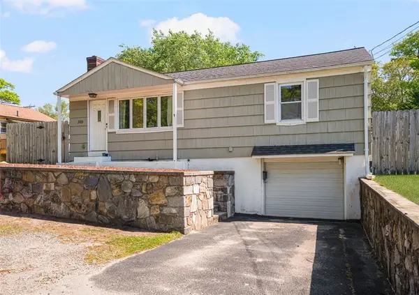 333 Tiogue Avenue, Coventry, RI 02816