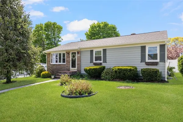 25 John Street, North Providence, RI 02904