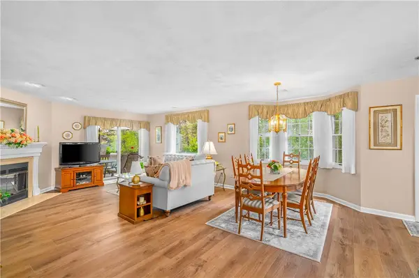 59 Scenic Drive, West Warwick, RI 02893