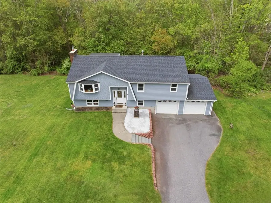 5 Dongay Road, Smithfield, RI 02917 - #3