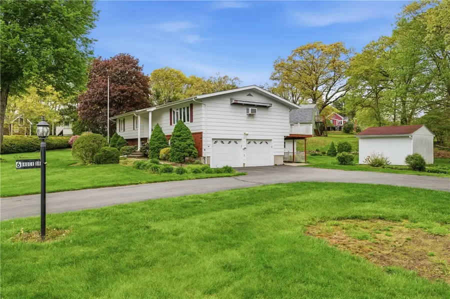 6 Bruce Drive, North Smithfield, RI 02896 - #3