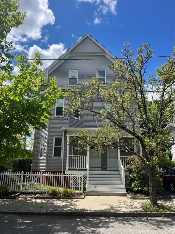 41 Washington Avenue, Cranston, RI 02920
