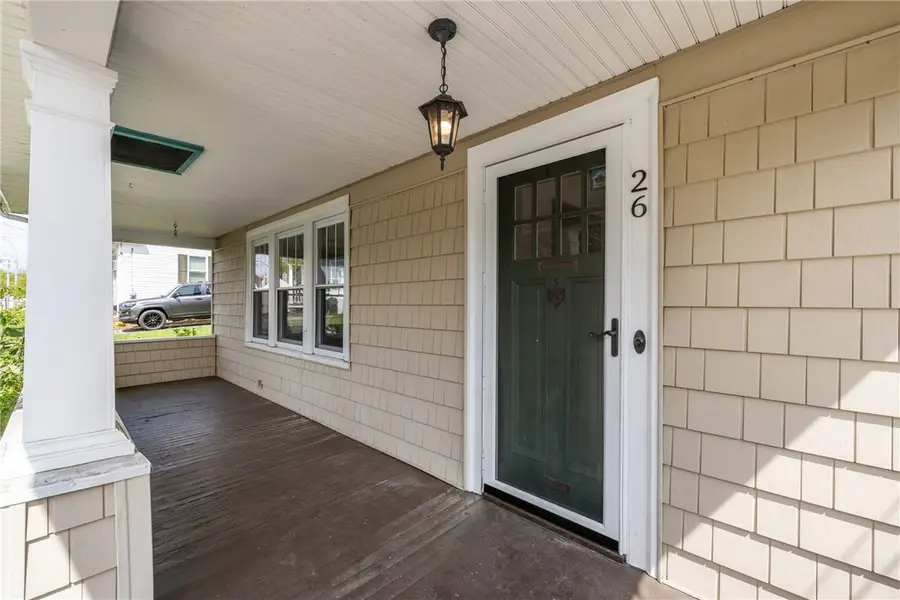 26 Welfare Avenue, Cranston, RI 02910 - #3