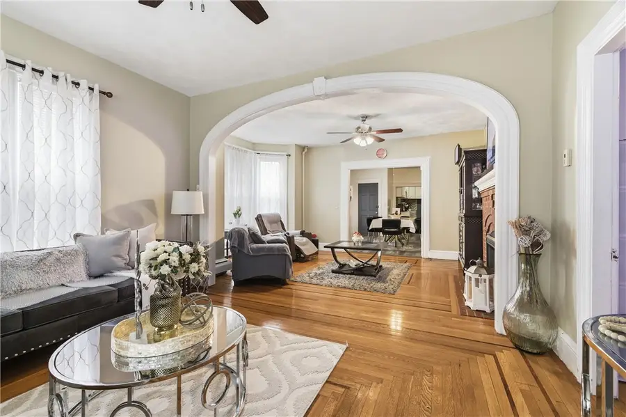 122 Perry Street, Central Falls, RI 02863 - #2
