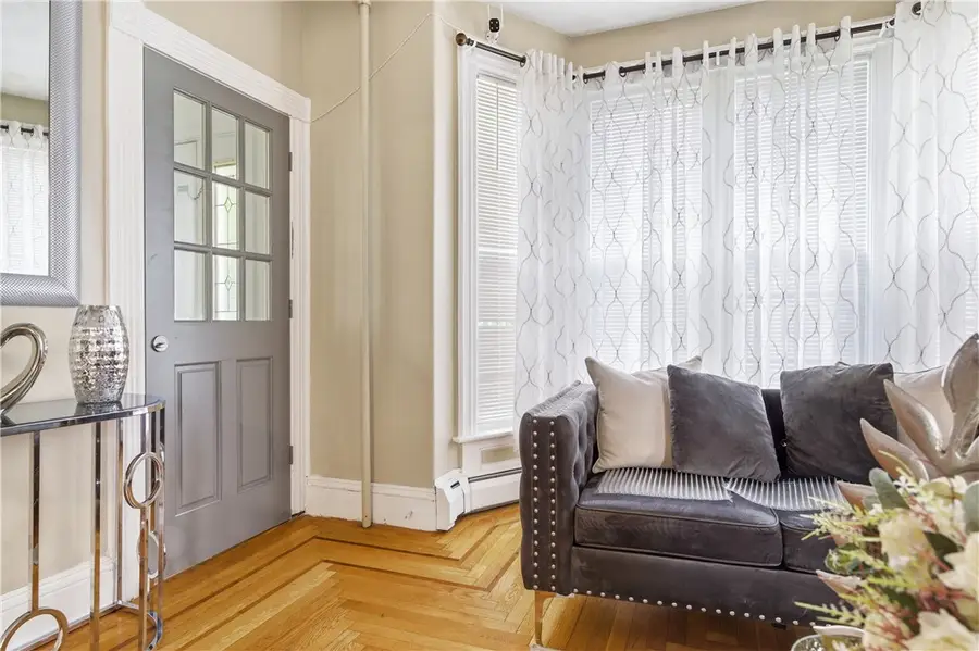 122 Perry Street, Central Falls, RI 02863 - #3