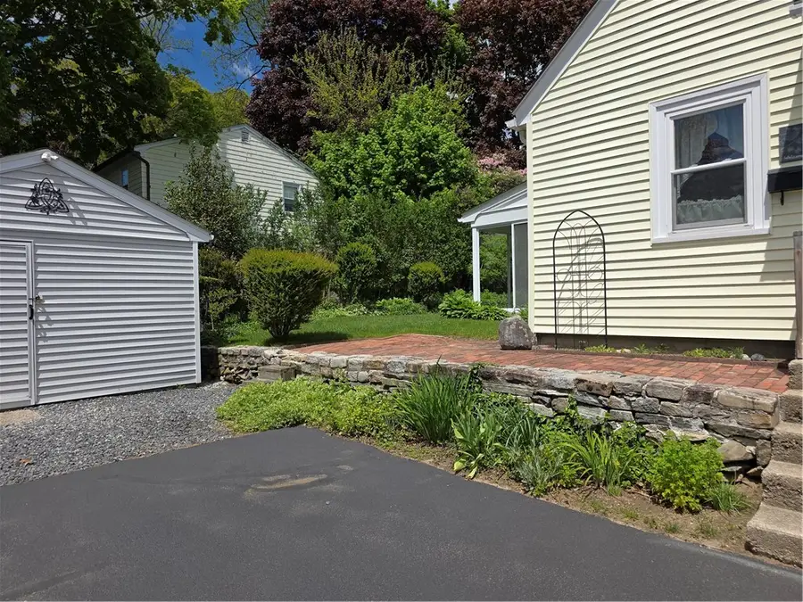 135 Cornell Street, Cranston, RI 02920 - #3