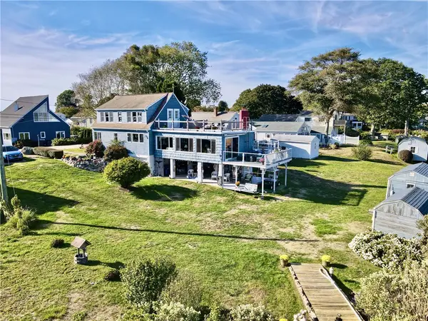 71 Wolcott Avenue, Stonington, CT 06378