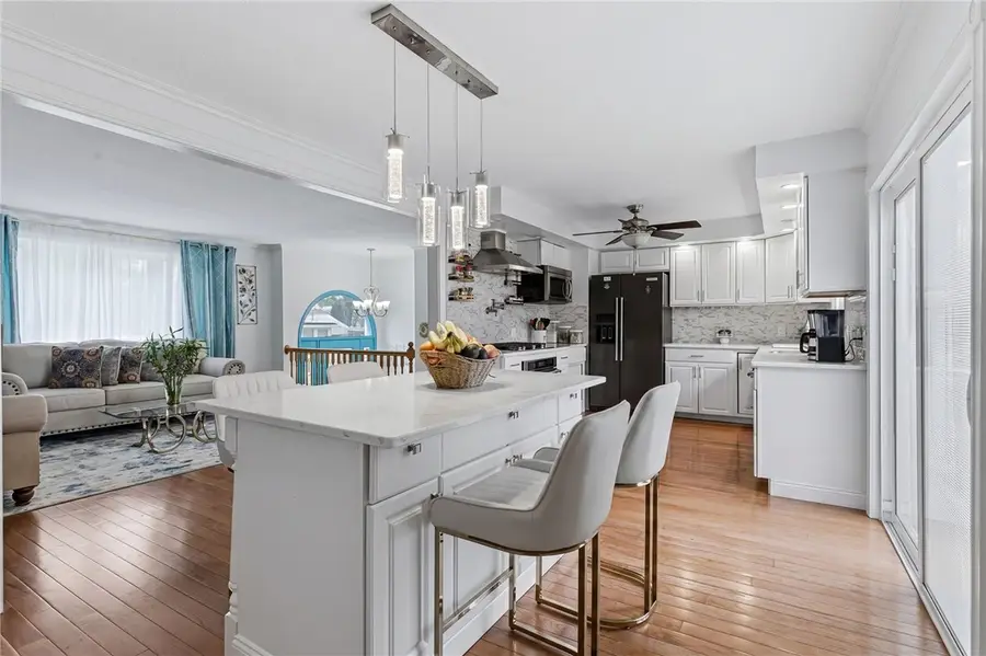 20 Stewart Street, Warwick, RI 02889 - #2