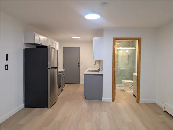 420 Woodward Road #19, North Providence, RI 02904