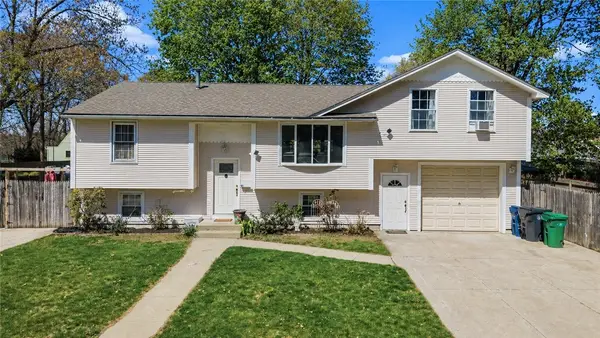 81 Allen Avenue, Warwick, RI 02889
